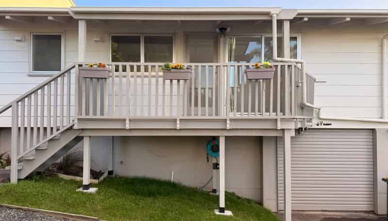 B/36 Widmore Drive, Massey
