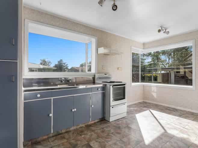 41 College Road, Edgecumbe