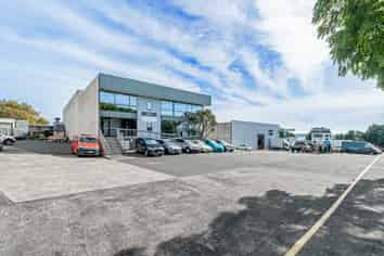 A-Grade Industrial, Prime Location   