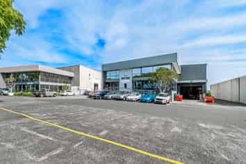 A-Grade Industrial, Prime Location   