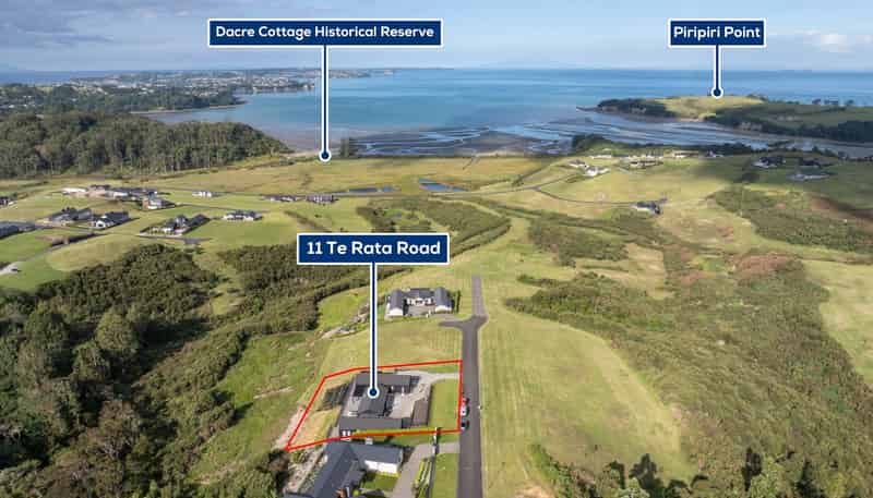 11 Te Rata Road, Hibiscus Coast Surrounds