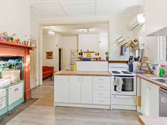 10  Logie Street, NORTH EAST VALLEY