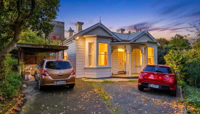 10  Logie Street, NORTH EAST VALLEY