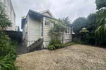 72B Gladstone Road, Parnell