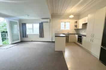 72B Gladstone Road, Parnell