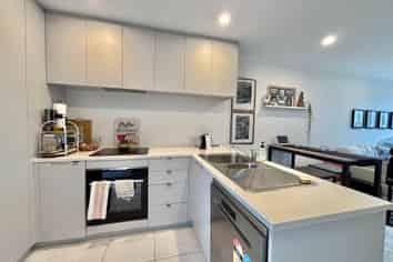 28 Patariki Way, Beach Haven