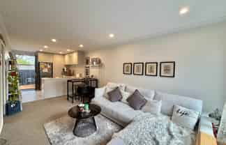 28 Patariki Way, Beach Haven