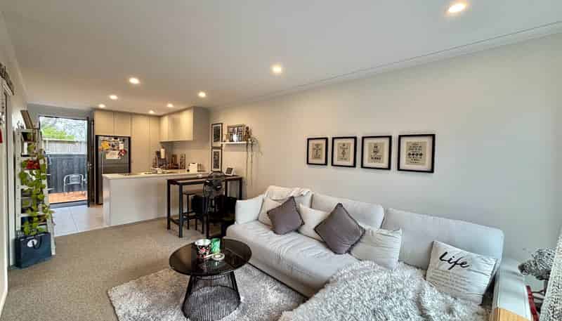 28 Patariki Way, Beach Haven