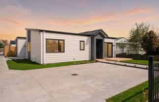 1/239 Tramway Road, Enderley