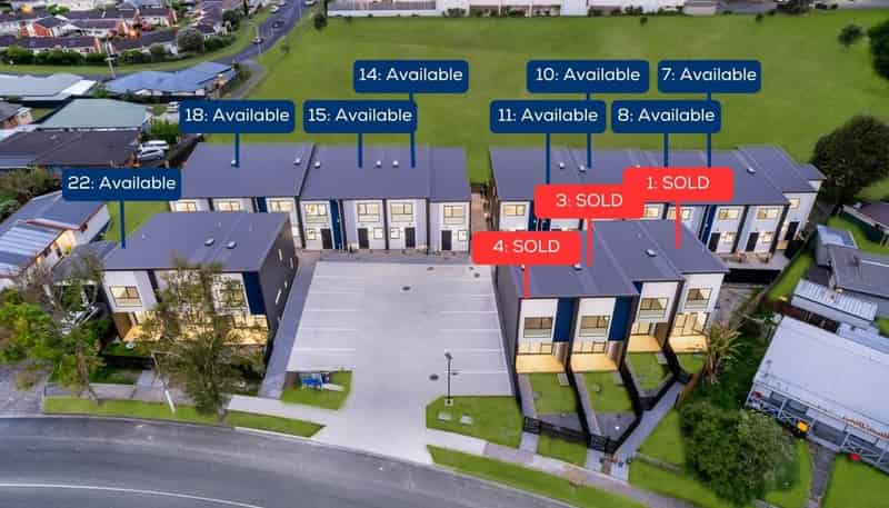 15/17 Barneys Farm Road, Clendon Park