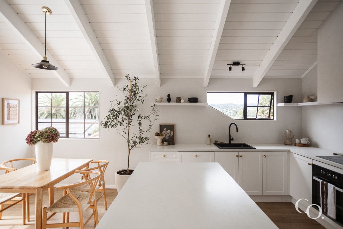 Striking Style, Simple Living - Widok 2