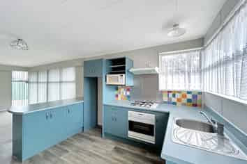 188 Tiro Tiro Road, Levin