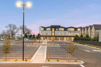 HIGH TRAFFIC MEDICAL & HEALTHCARE OPPORTUNITY