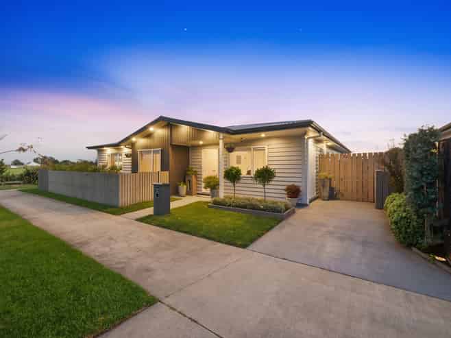 2 Kutukutu Street, Takanini