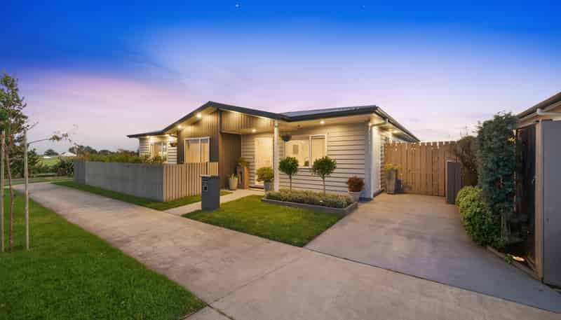 2 Kutukutu Street, Takanini