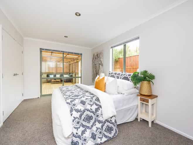 229 Alec Craig Way, Gulf Harbour