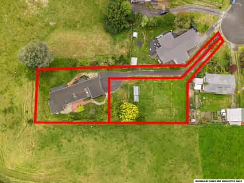 44 and 47 Waianiwa Place, Tokoroa