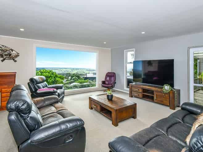 99 Barber Road, Bombay