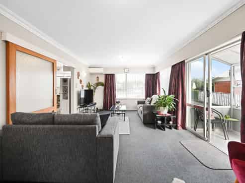339 Cambridge Road, Hillcrest