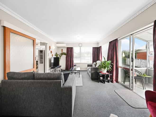 339 Cambridge Road, Hillcrest