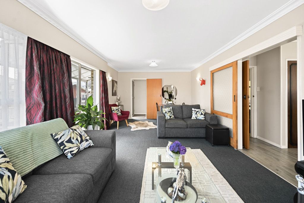 Immaculate Home in Top Location! - Widok 5