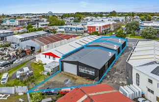 Private Rear Unit with Large Secure Yard