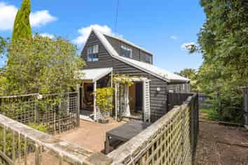 383 Sea View Road, Onetangi