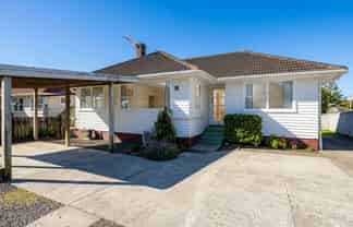 79 Preston Road, Clover Park