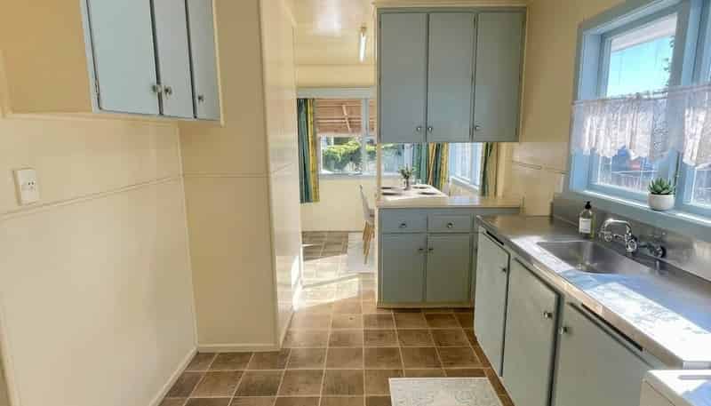 79 Preston Road, Clover Park