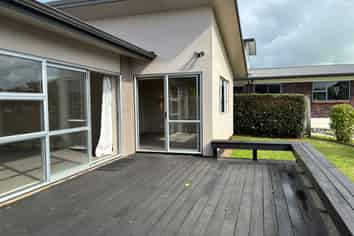 18 NOTRE DAME COURT, Pukekohe