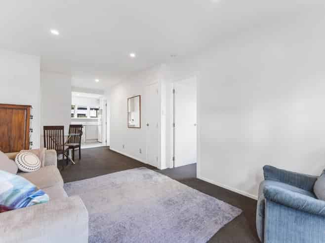 2/20 Hutchinsons Road, Bucklands Beach