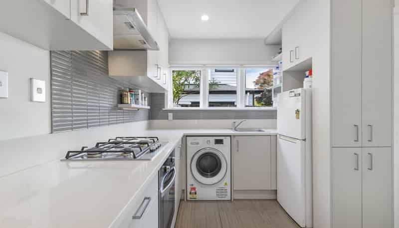 2/20 Hutchinsons Road, Bucklands Beach