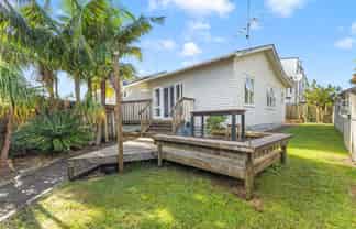 2/20 Hutchinsons Road, Bucklands Beach