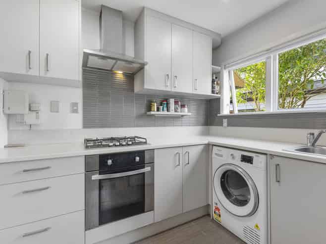 2/20 Hutchinsons Road, Bucklands Beach