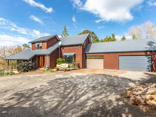 62 Shakespeare Road, Bastia Hill