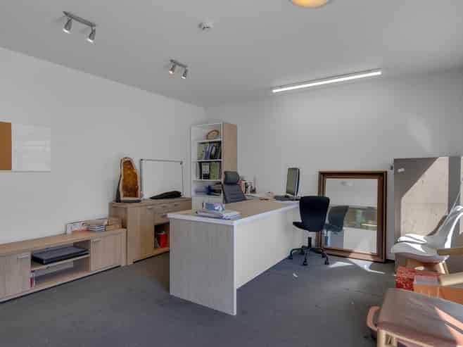 Functional Sockburn Industrial Unit