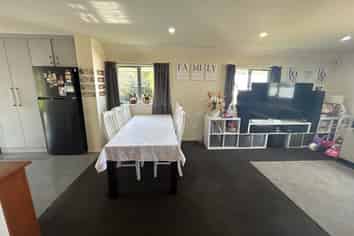 3/44 Mountain Road, Mangere Bridge