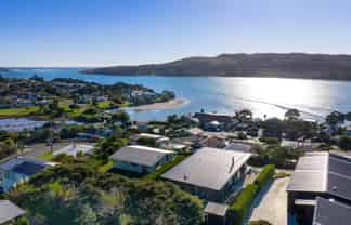 15 Rose Street, Raglan