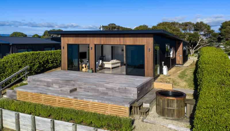 15 Rose Street, Raglan