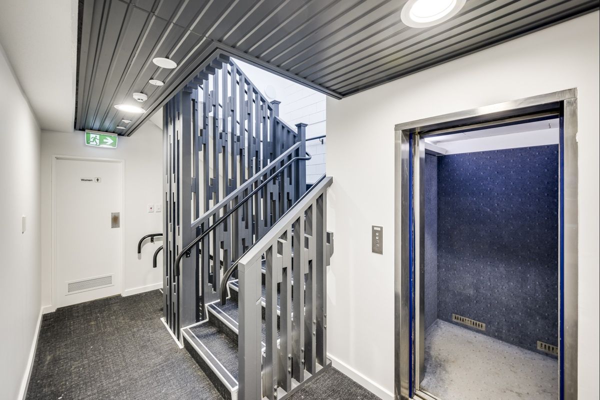 Small Vautier Street office - Widok 6