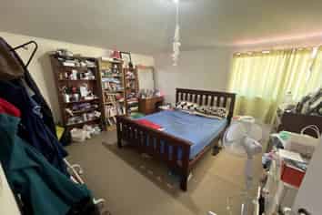 3/5A Hayr Road, Three Kings