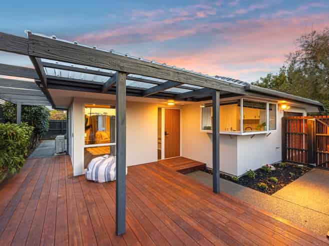 2/80 Perry Street, Papanui