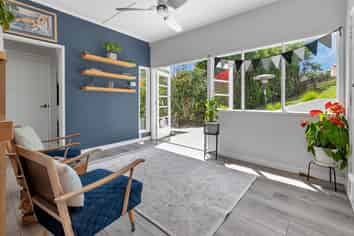 70 Sands Road, Glenbervie