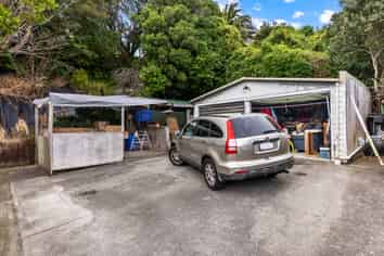 3 Jonathan Way, Paparangi