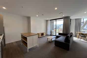 202/30 Red Oaks Drive, Frankton