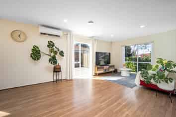 3 Lanier Place, Glendene