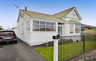 84 and 84a Argyle Street, Hawera