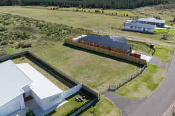 19 Waitarere Rise Avenue, WAITARERE BEACH