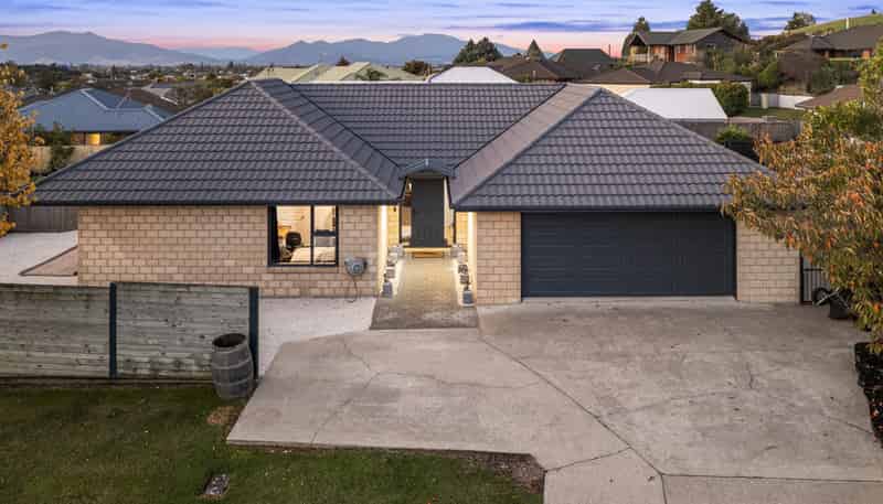11 Elmwood Avenue, Witherlea