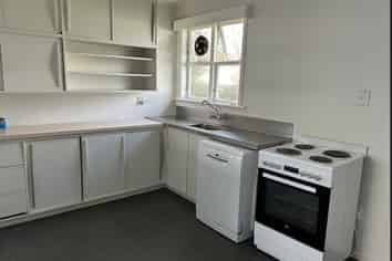 13 East Street, Greytown